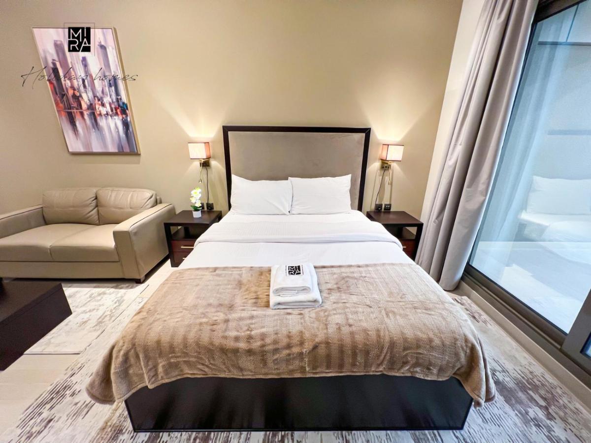 Mira Holiday Homes - Newly Furnished Studio In Downtown Dubaj Exteriér fotografie